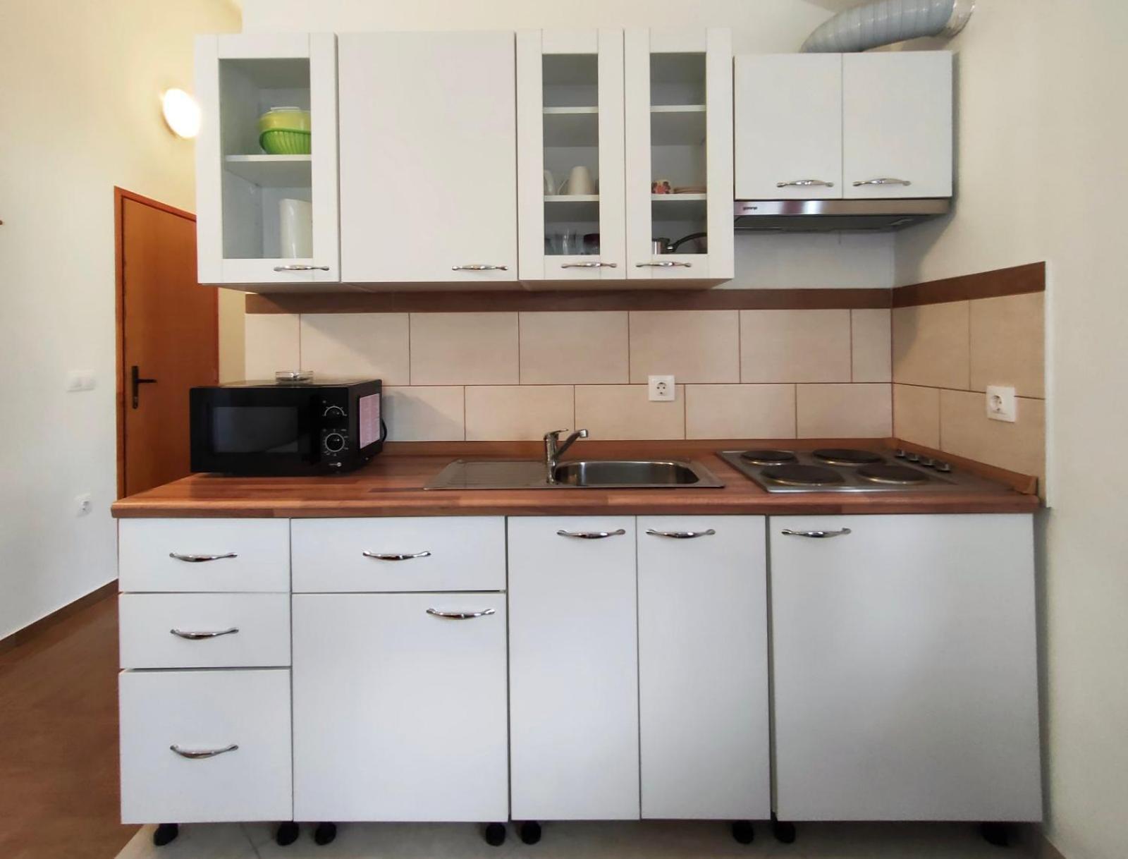 Apartments Zova 梅杜林 外观 照片