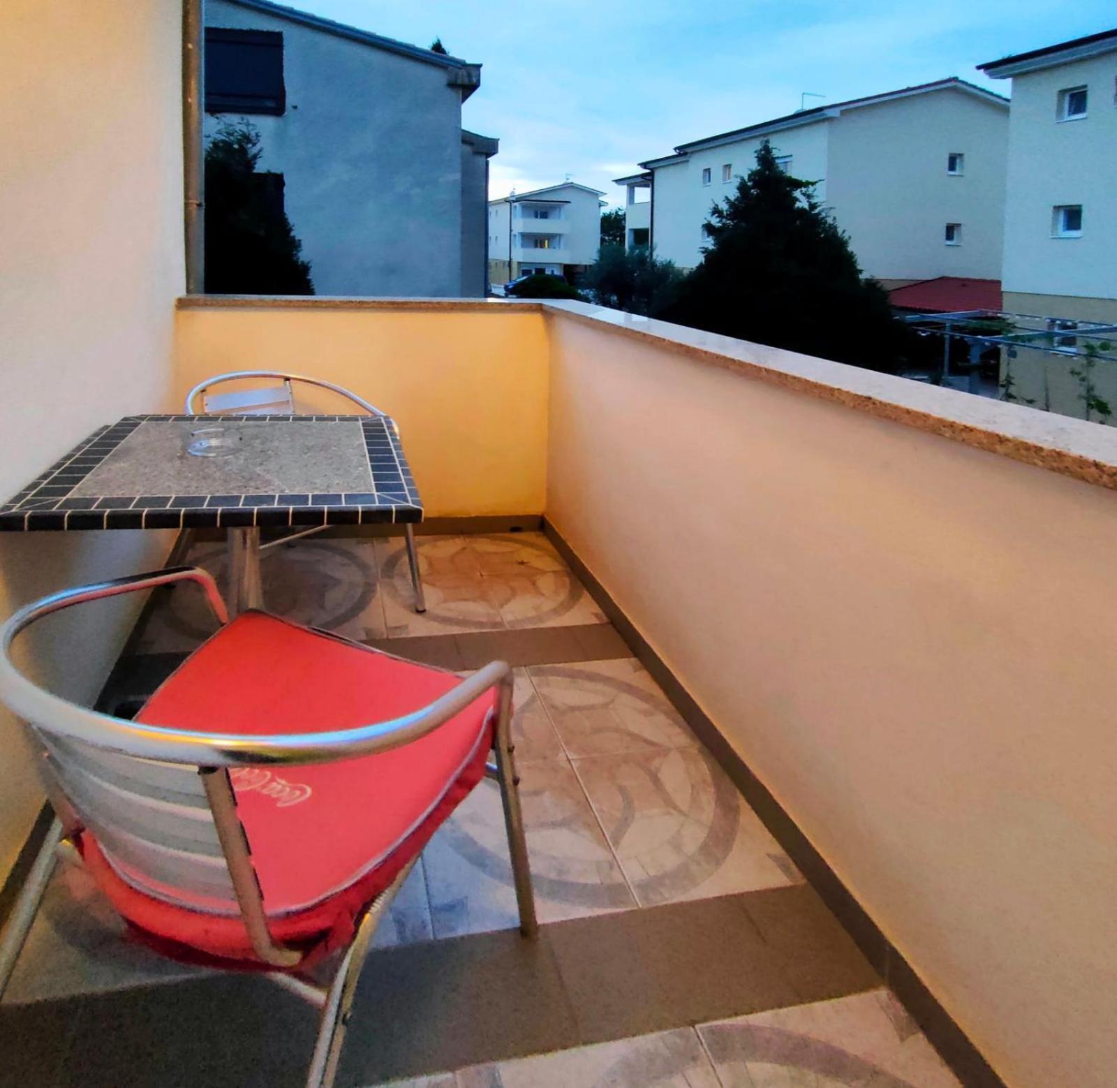 Apartments Zova 梅杜林 外观 照片