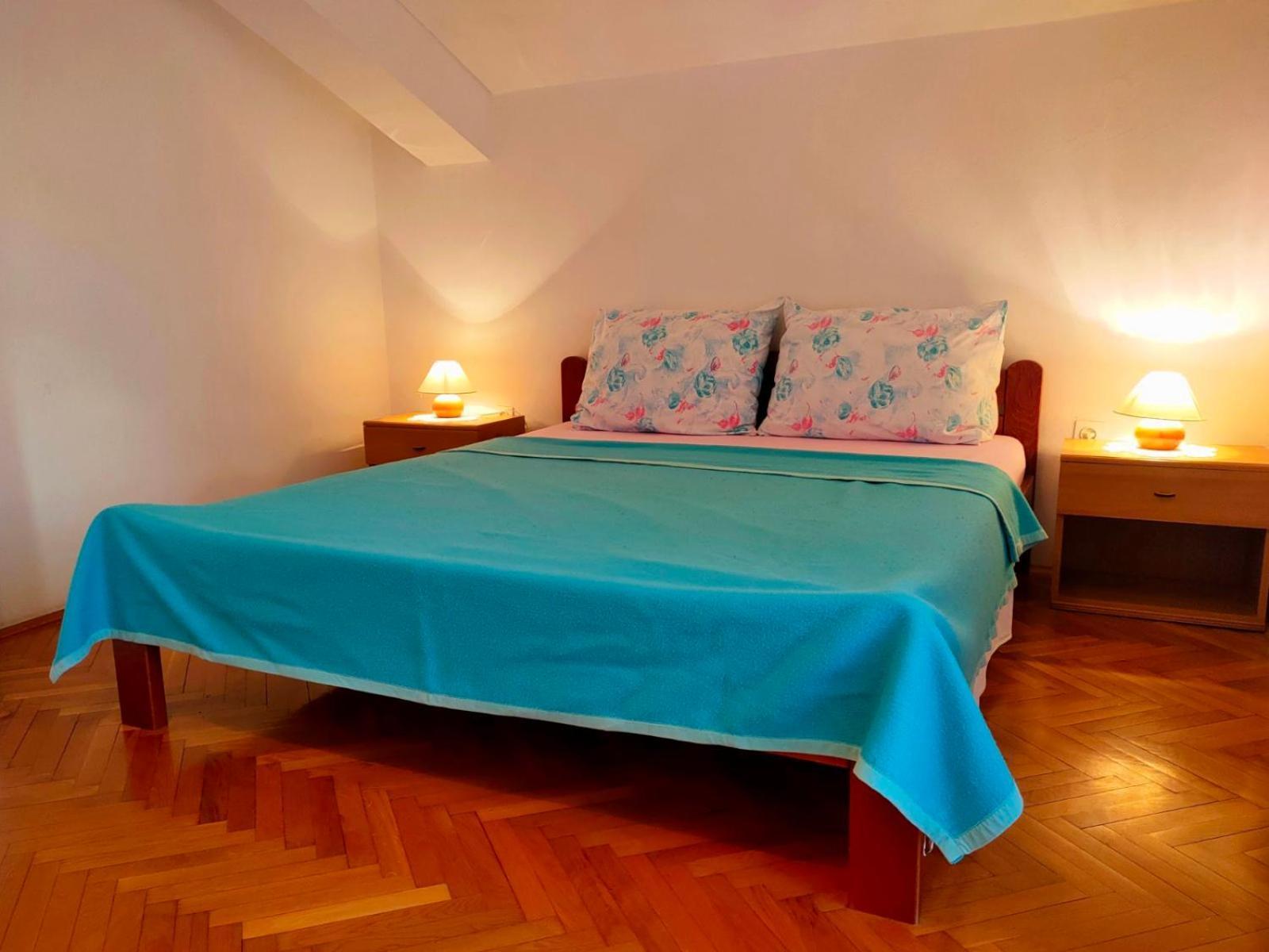 Apartments Zova 梅杜林 外观 照片
