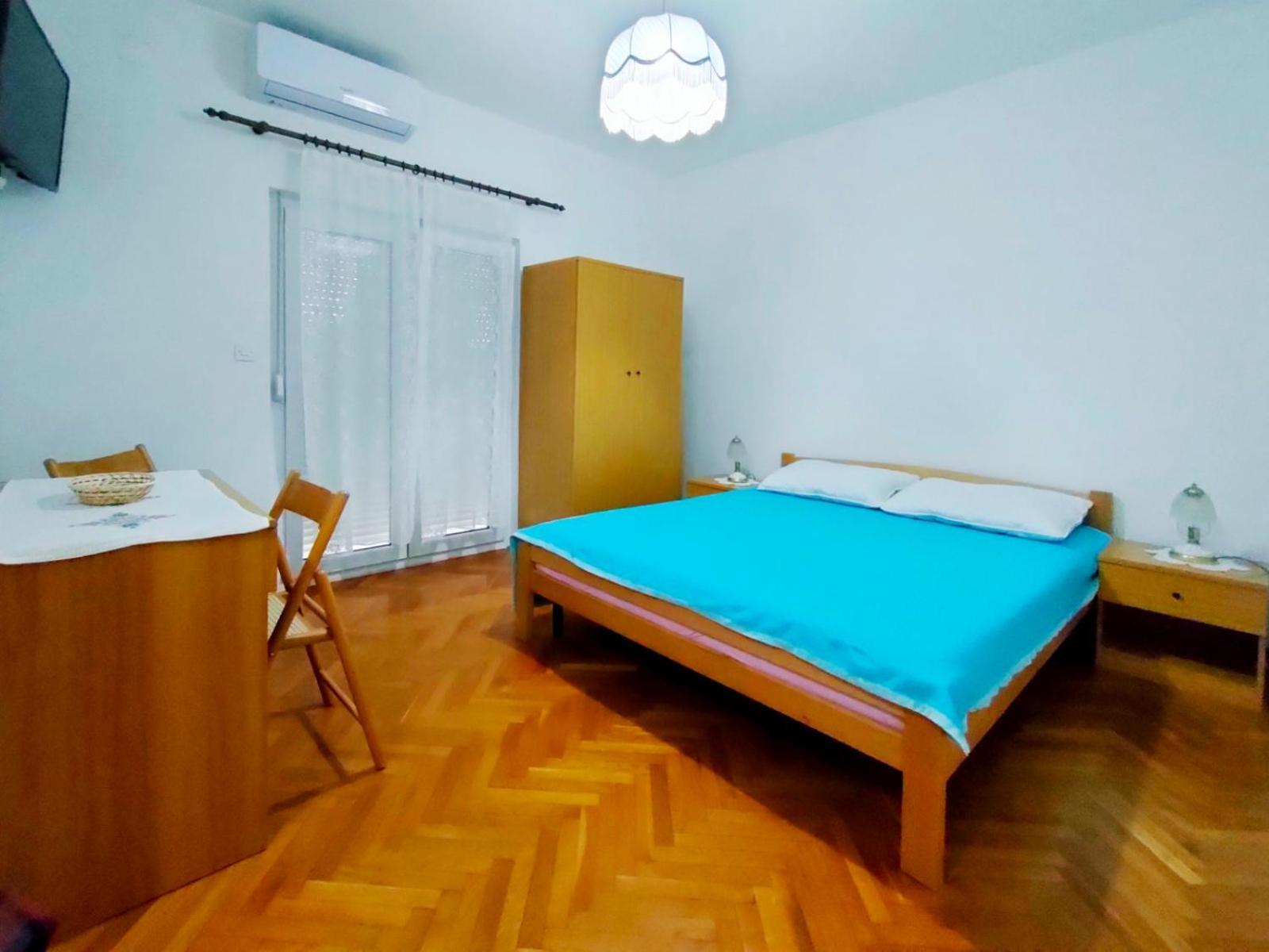 Apartments Zova 梅杜林 外观 照片