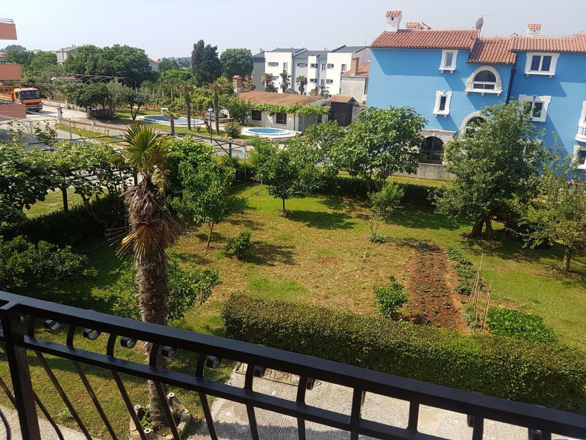 Apartments Zova 梅杜林 外观 照片