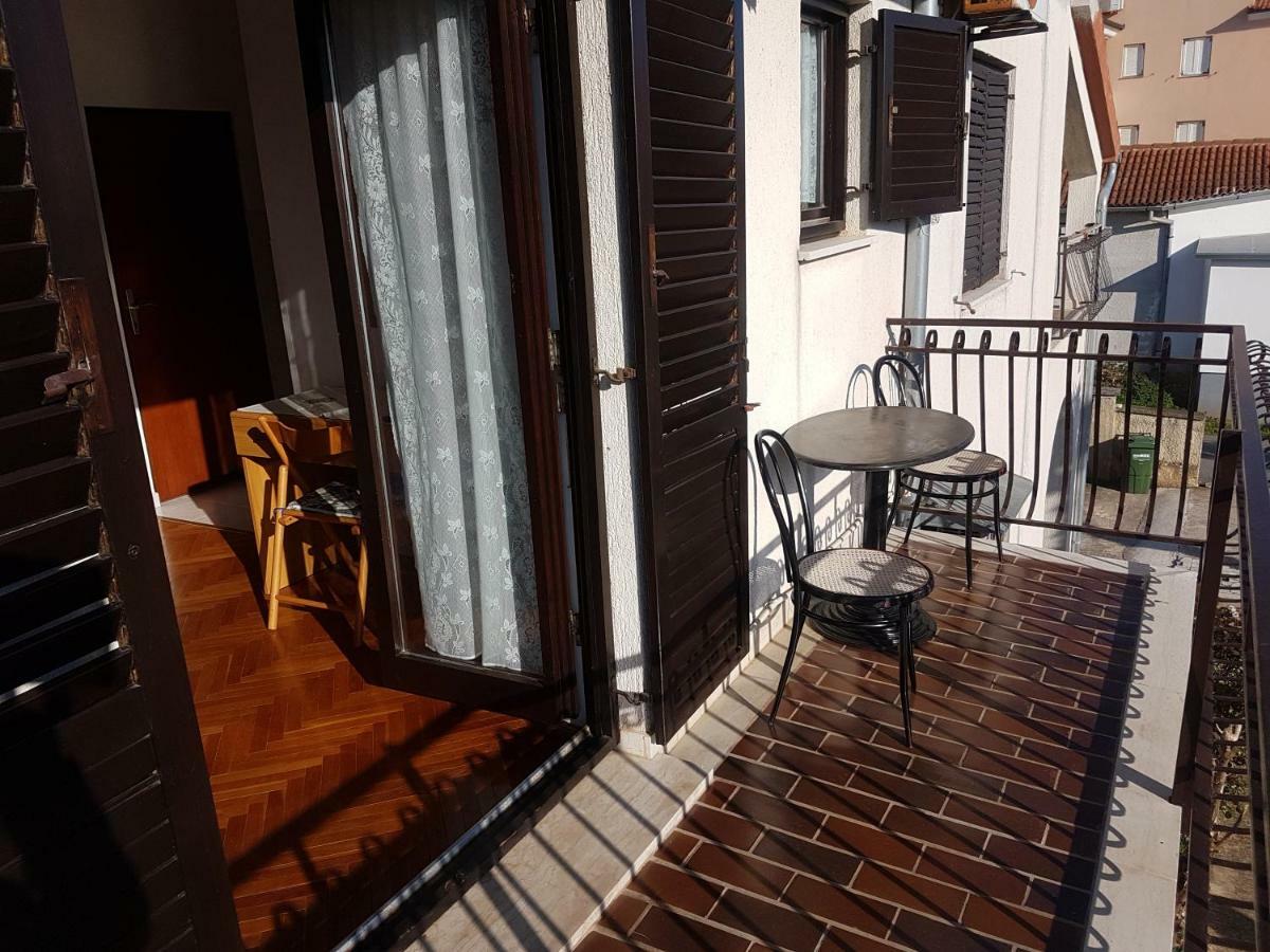 Apartments Zova 梅杜林 外观 照片