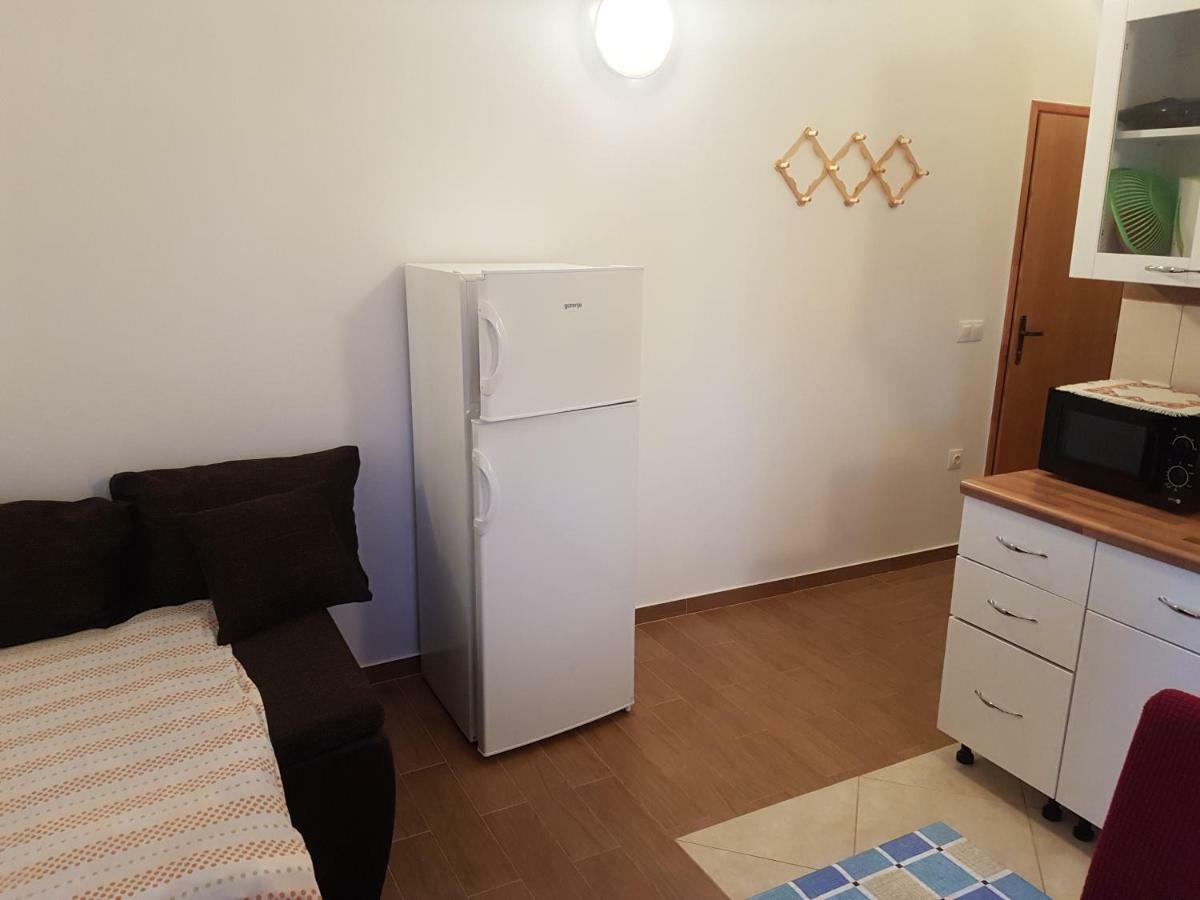 Apartments Zova 梅杜林 外观 照片
