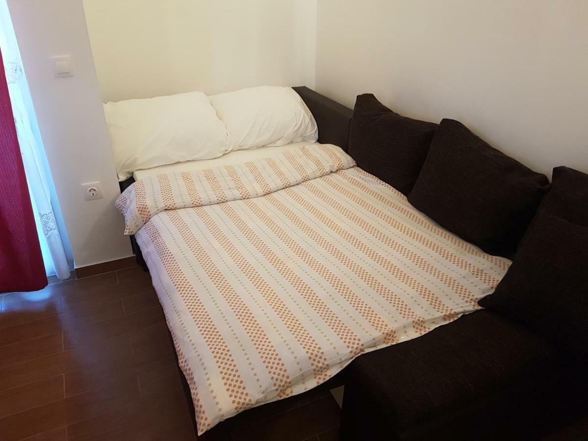 Apartments Zova 梅杜林 外观 照片