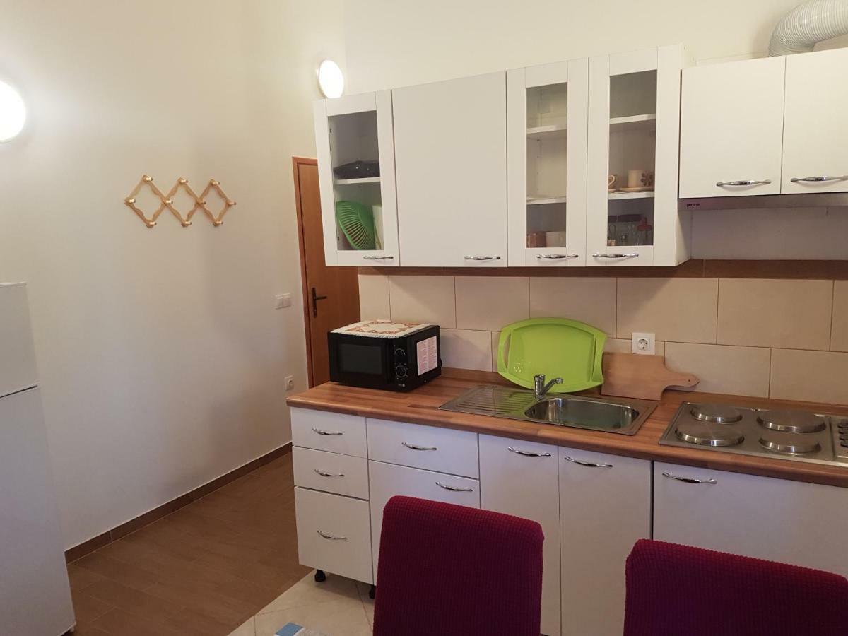 Apartments Zova 梅杜林 外观 照片